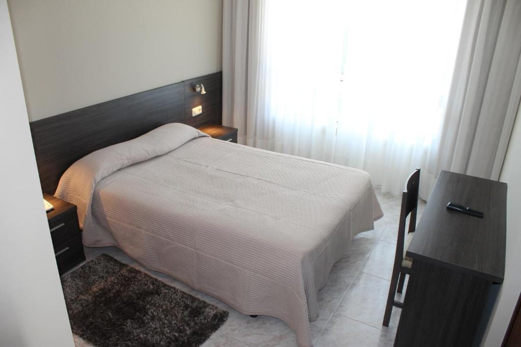 Double or Twin Room,71674400:JPEG